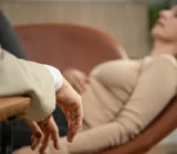Sessão de Terapia Psicanalítica - Indizível - Naíra Lemes: como funciona a terapia psicanalítica de orientação lacaniana, descubra agora!
